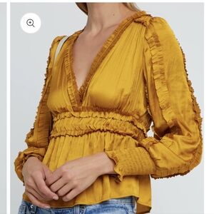 💛  Golden V-Neck Blouse with ruffles - Sz M by O.P.T.